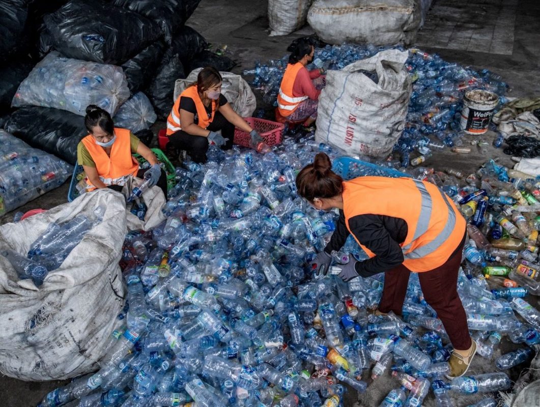 Sorting Ocean Bound Plastic